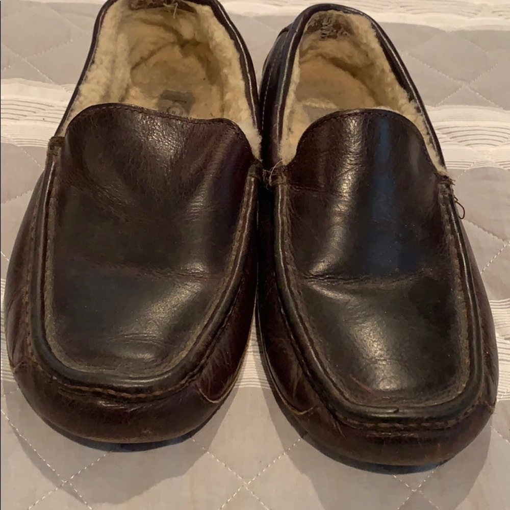 Men’s Brown Leather Uggs Size 10
